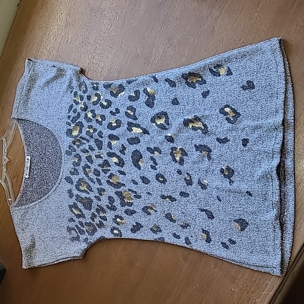 Leopard Front Top Gold Metallic Spots